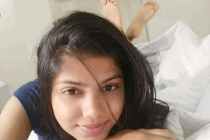 Indore call girl